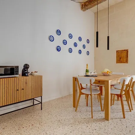 Comfy 2 Bedroom Flat In The Heart Of Valletta Exterior photo